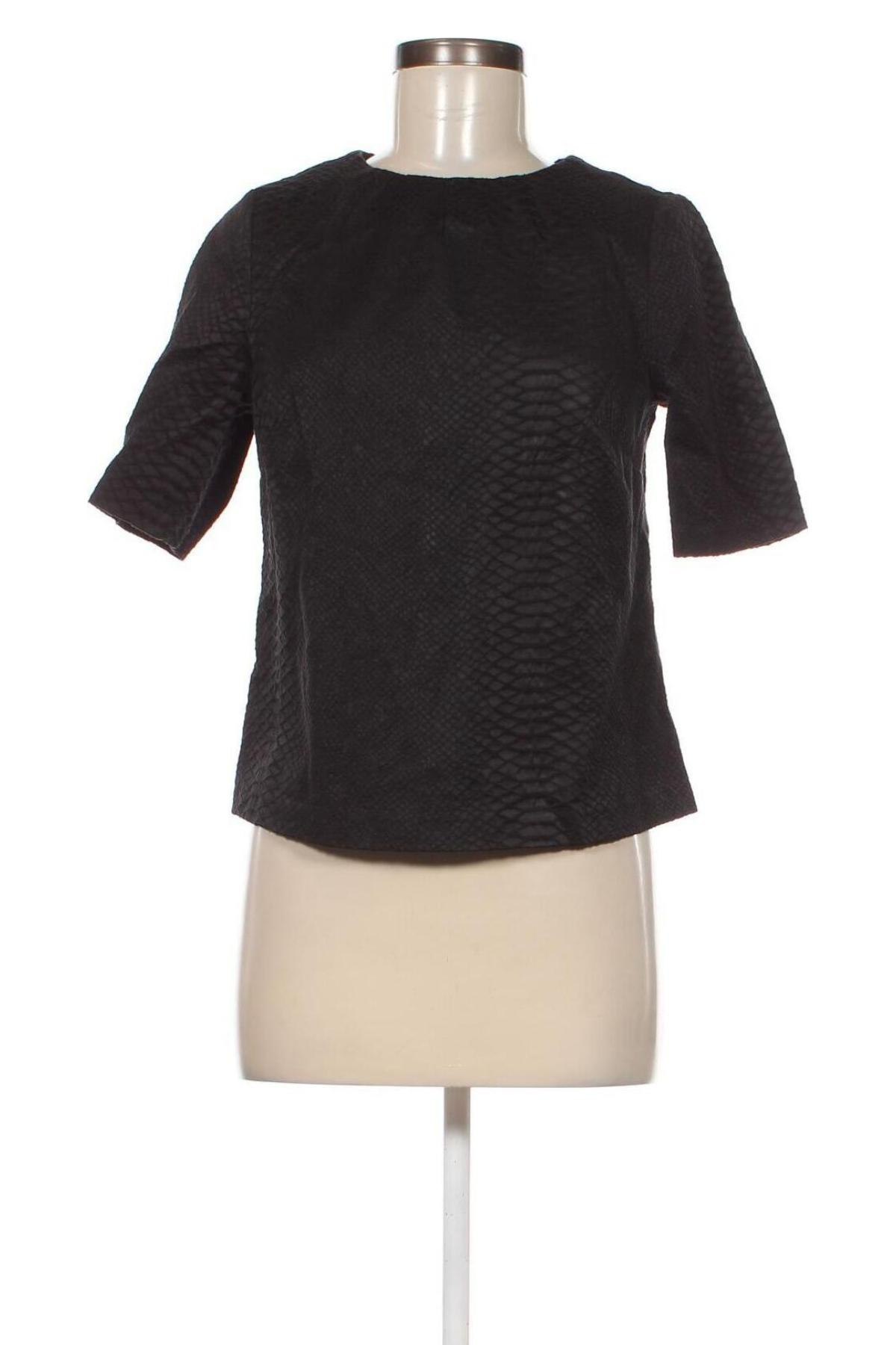 Дамска блуза Ricki's, Размер S, Цвят Черен, Цена 3,99 лв.