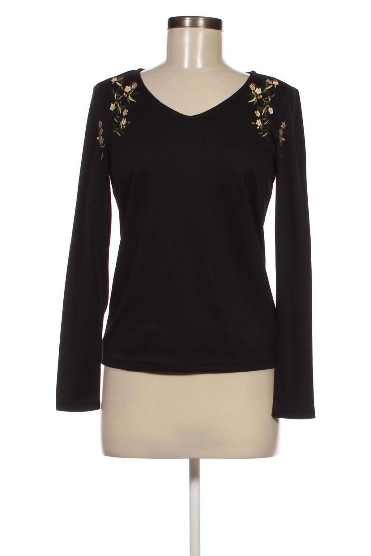 Γυναικεία μπλούζα VILA, Μέγεθος XS, Χρώμα Μαύρο, Τιμή 5,36 €