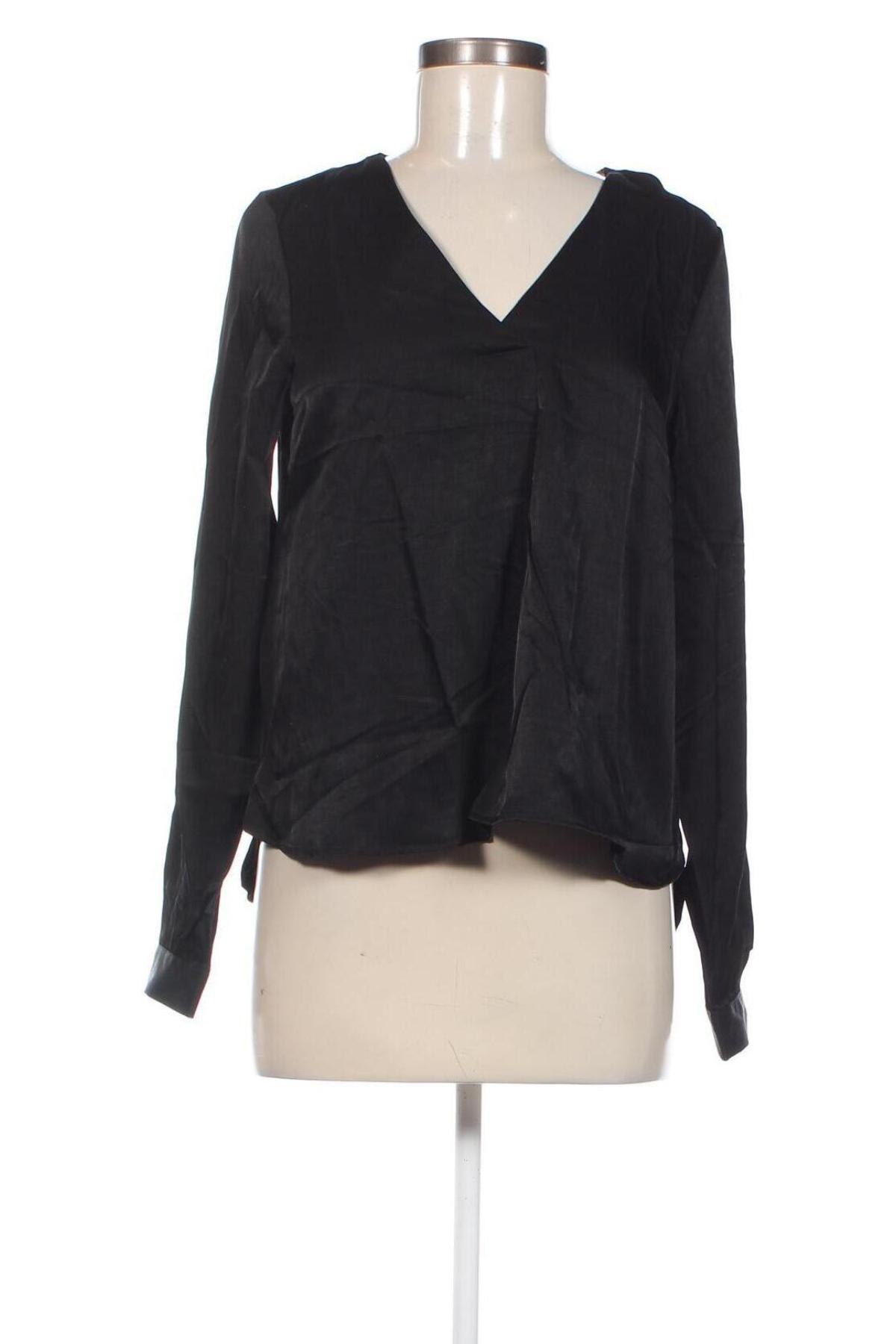Γυναικεία μπλούζα Vero Moda, Μέγεθος XS, Χρώμα Μαύρο, Τιμή 3,09 €