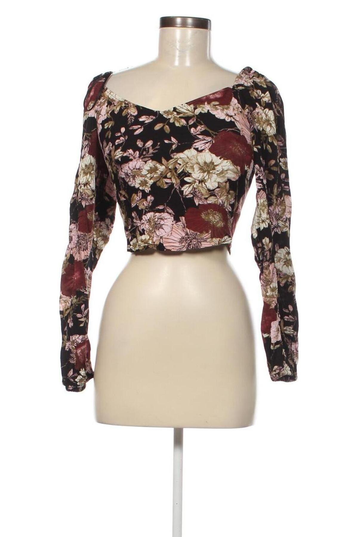 Γυναικεία μπλούζα Vero Moda, Μέγεθος XS, Χρώμα Πολύχρωμο, Τιμή 4,54 €