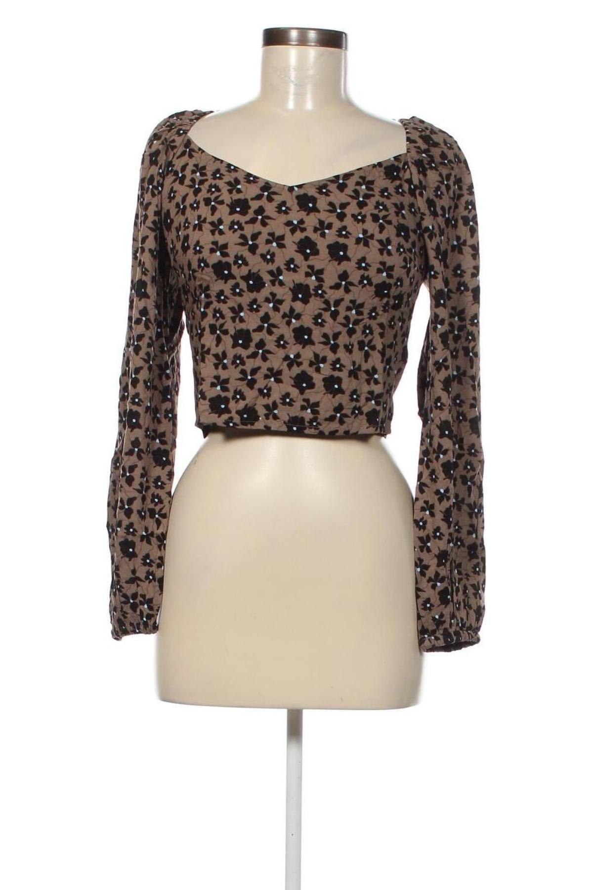 Γυναικεία μπλούζα Vero Moda, Μέγεθος M, Χρώμα Πολύχρωμο, Τιμή 3,09 €