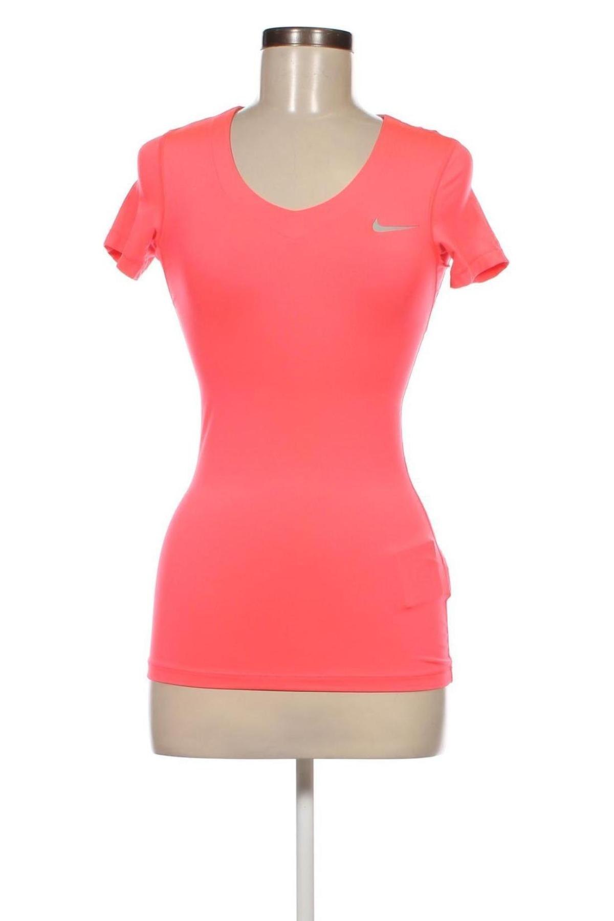 Дамска тениска Nike, Размер XS, Цвят Розов, Цена 20,00 лв.