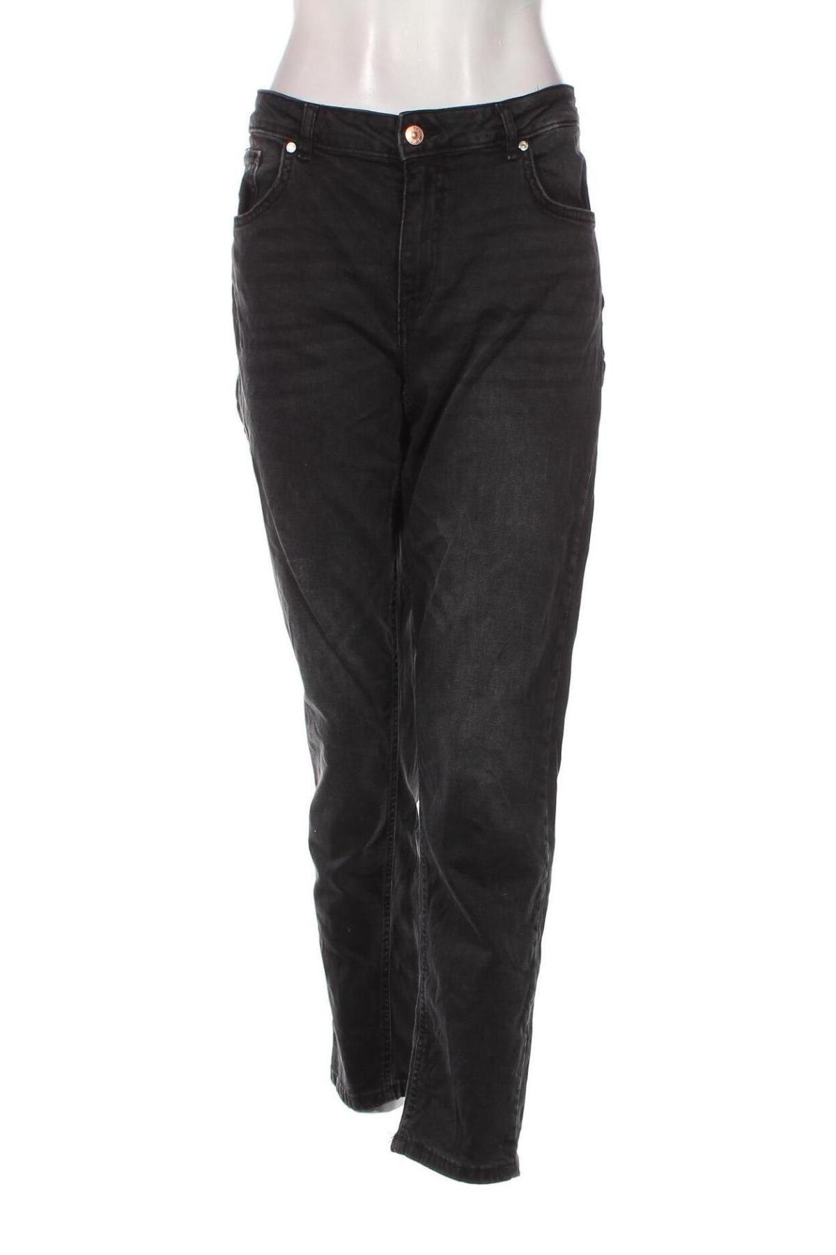 Γυναικείο Τζίν Reserved, Μέγεθος M, Χρώμα Μαύρο, Τιμή 14,84 €