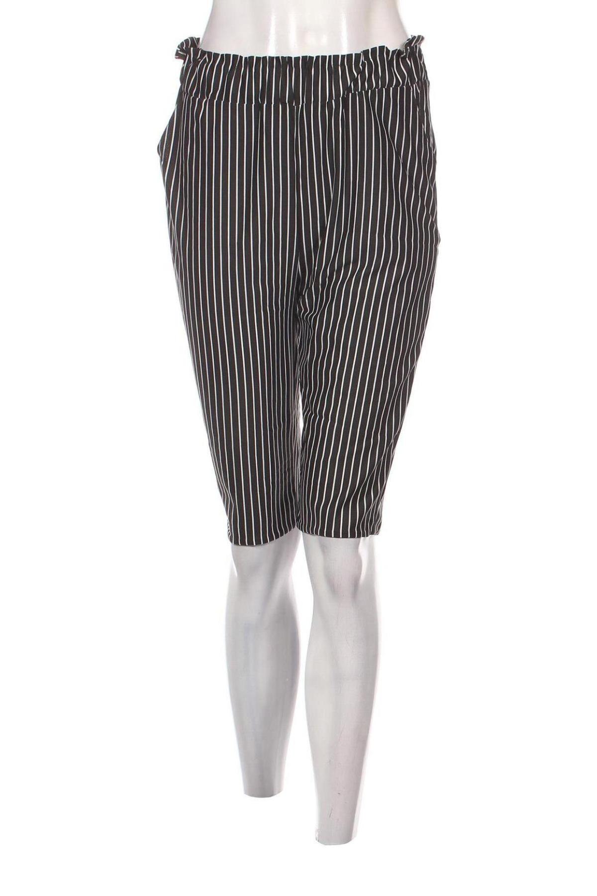 Pantaloni scurți de femei, Mărime M, Culoare Multicolor, Preț 18,75 Lei