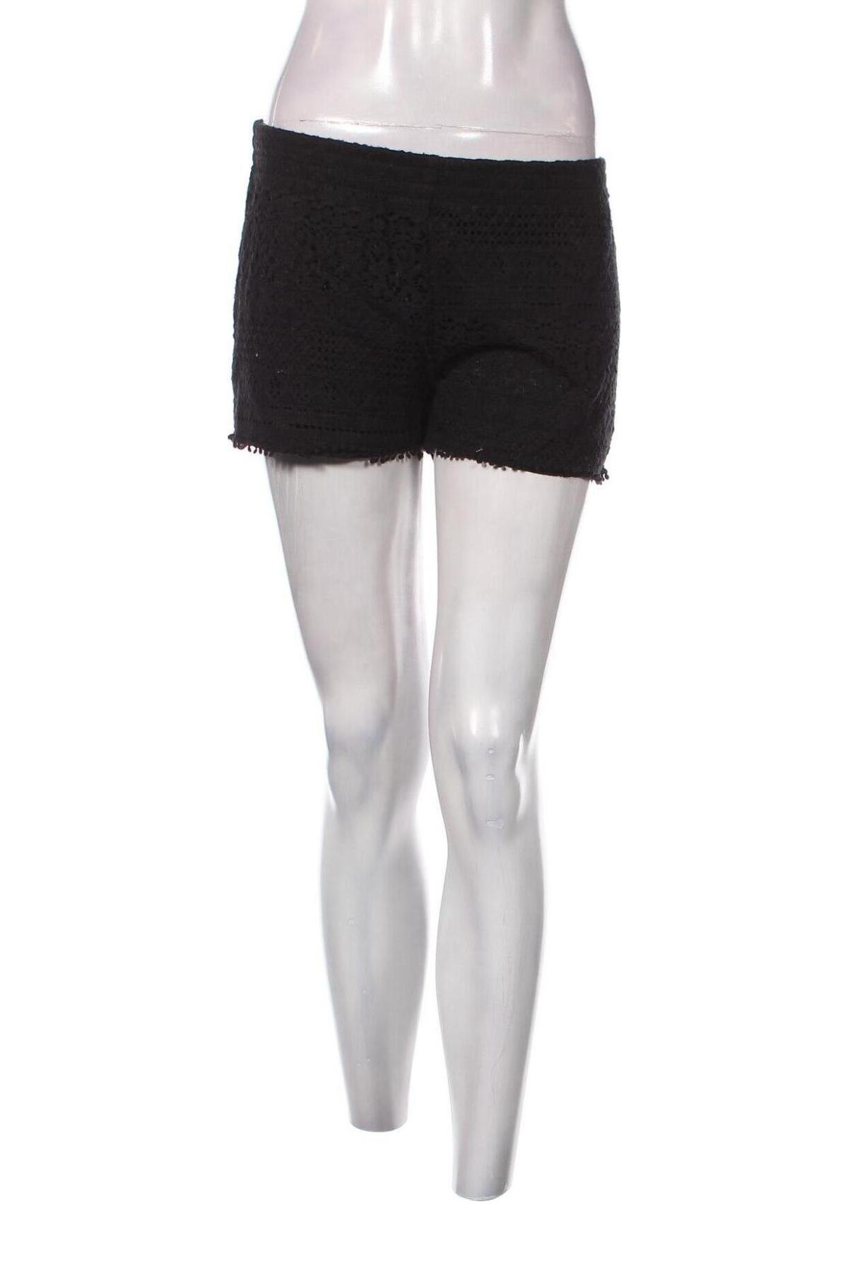 Γυναικείο κοντό παντελόνι Chicoree, Μέγεθος S, Χρώμα Μαύρο, Τιμή 1,76 €