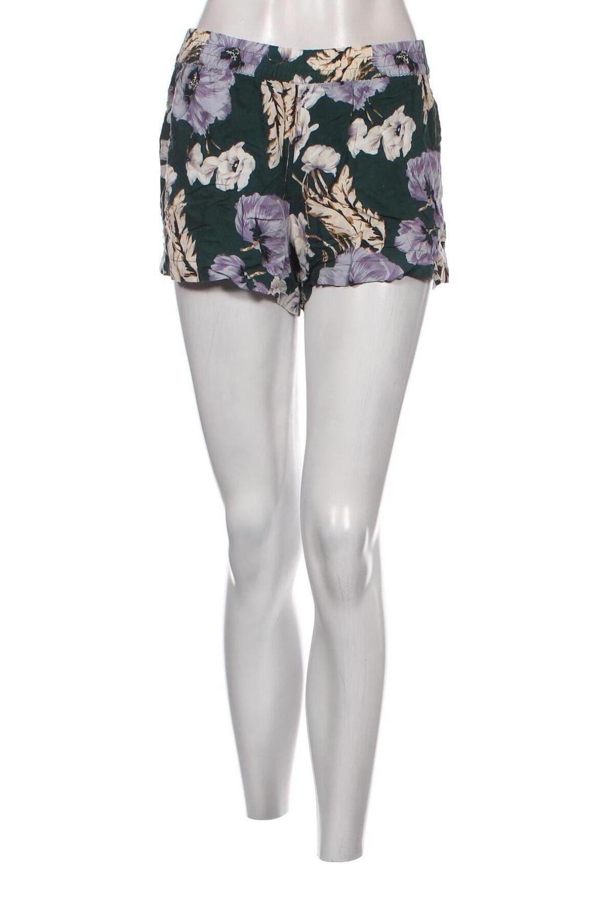 Γυναικείο κοντό παντελόνι Pigalle by ONLY, Μέγεθος S, Χρώμα Πολύχρωμο, Τιμή 9,28 €