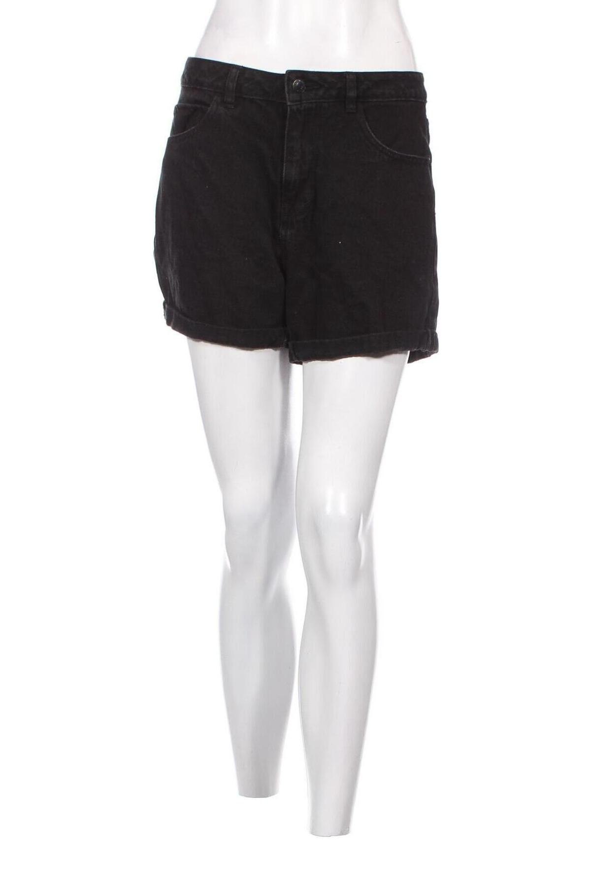 Pantaloni scurți de femei Vero Moda, Mărime M, Culoare Negru, Preț 49,34 Lei