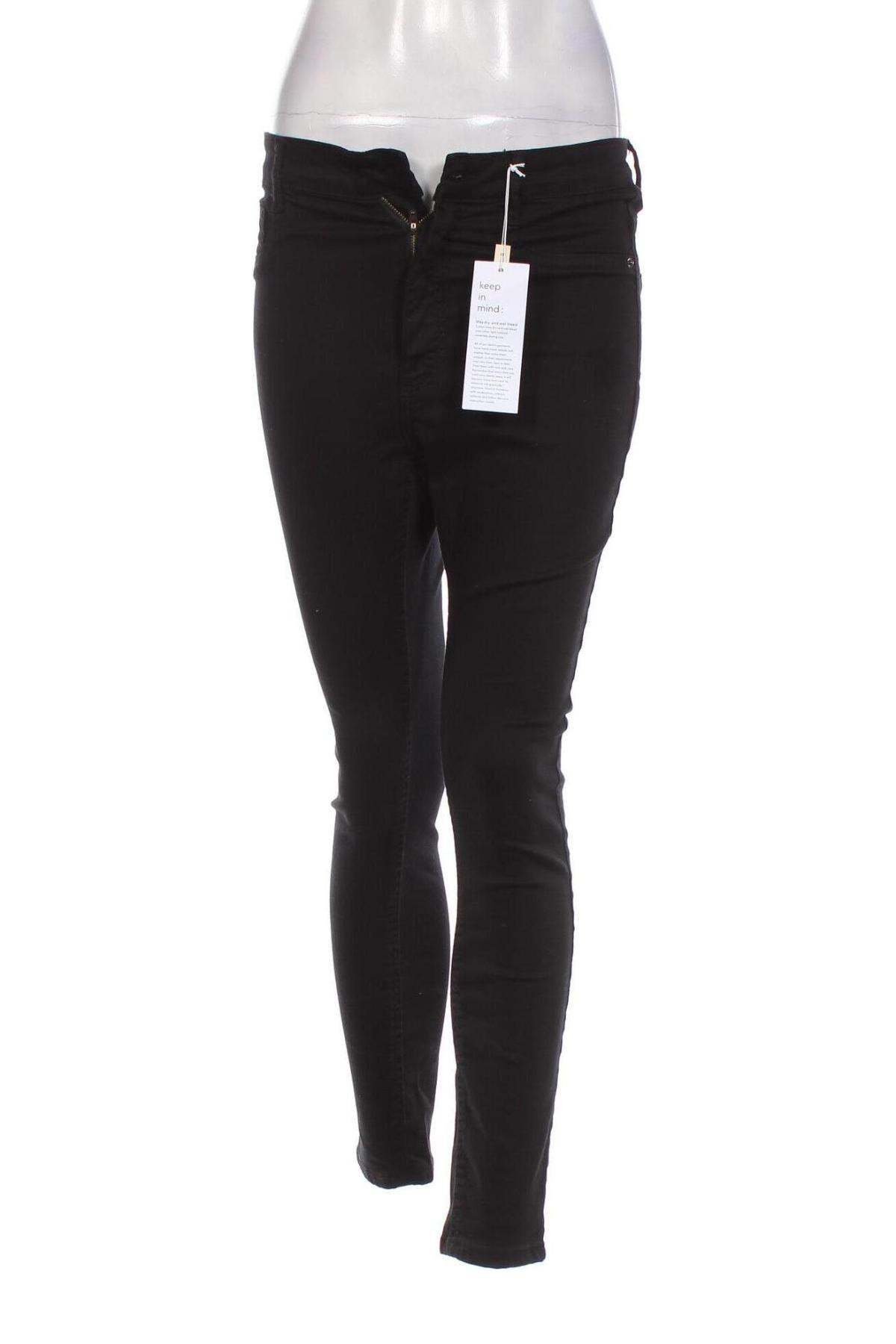 Γυναικείο παντελόνι Perfect Jeans By Gina Tricot, Μέγεθος L, Χρώμα Μαύρο, Τιμή 10,30 €