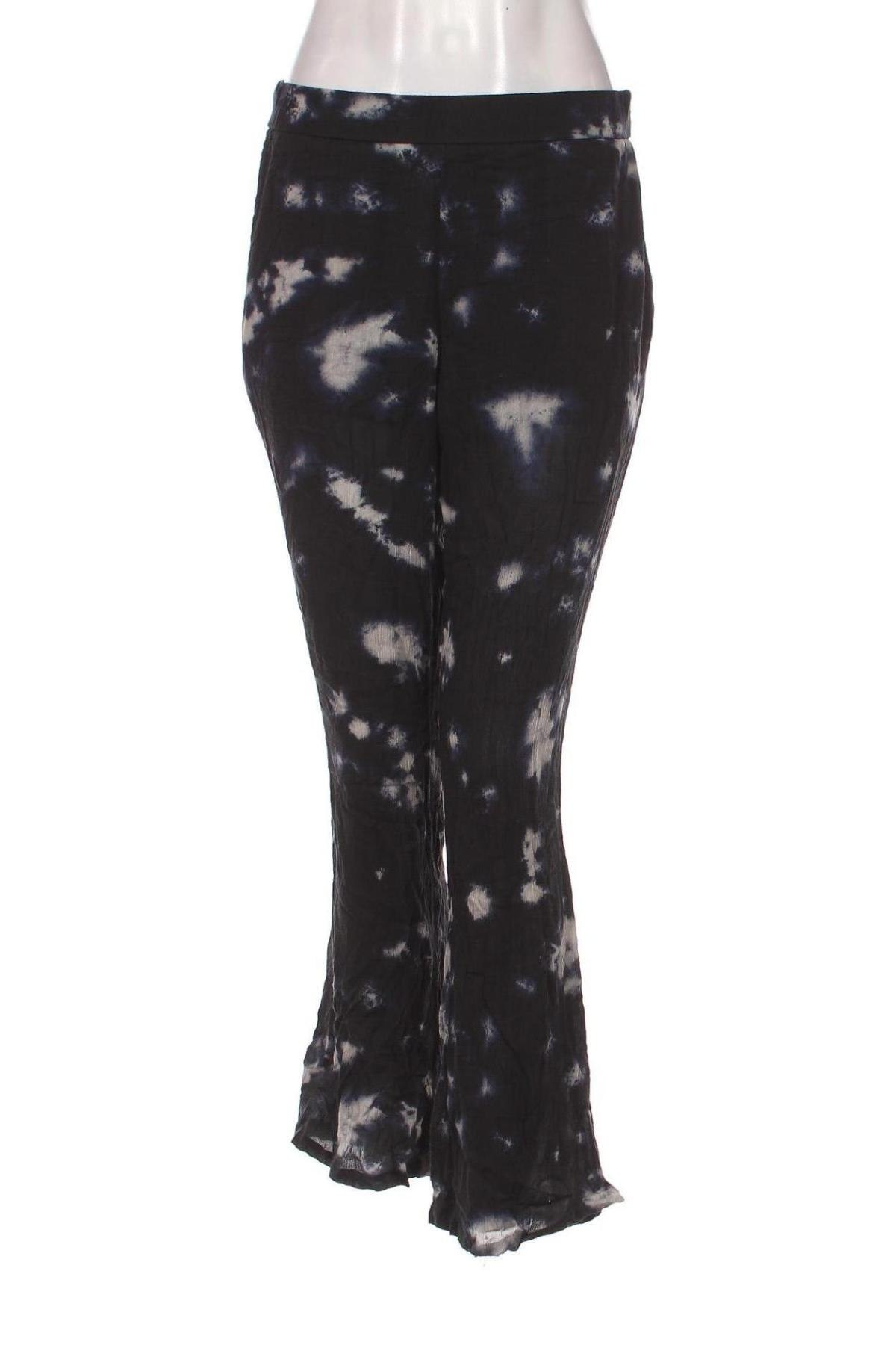 Дамски панталон Zara, Размер L, Цвят Черен, Цена 11,40 лв.