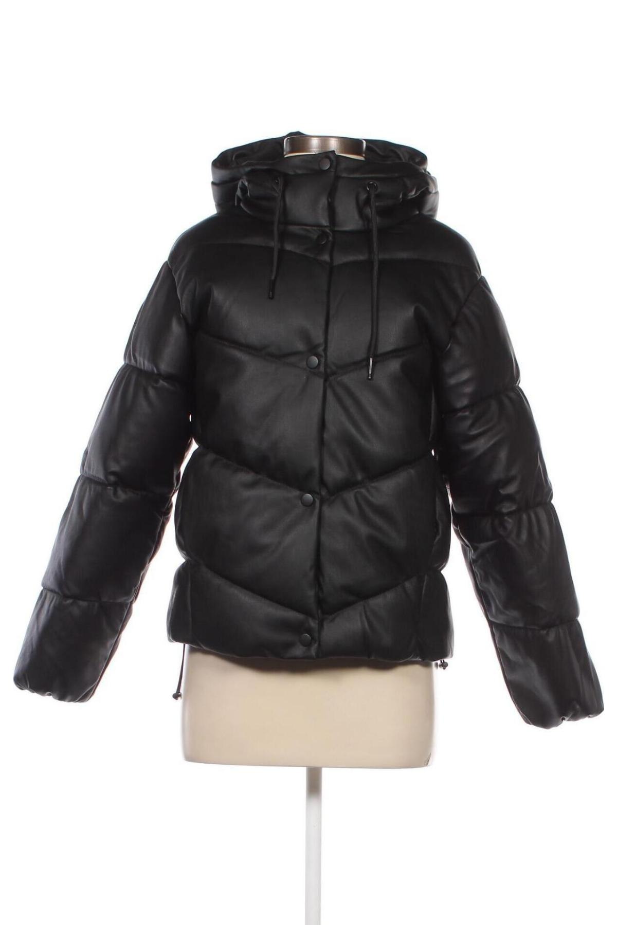Dámska kožená bunda  Pull&Bear, Veľkosť S, Farba Čierna, Cena  40,72 €