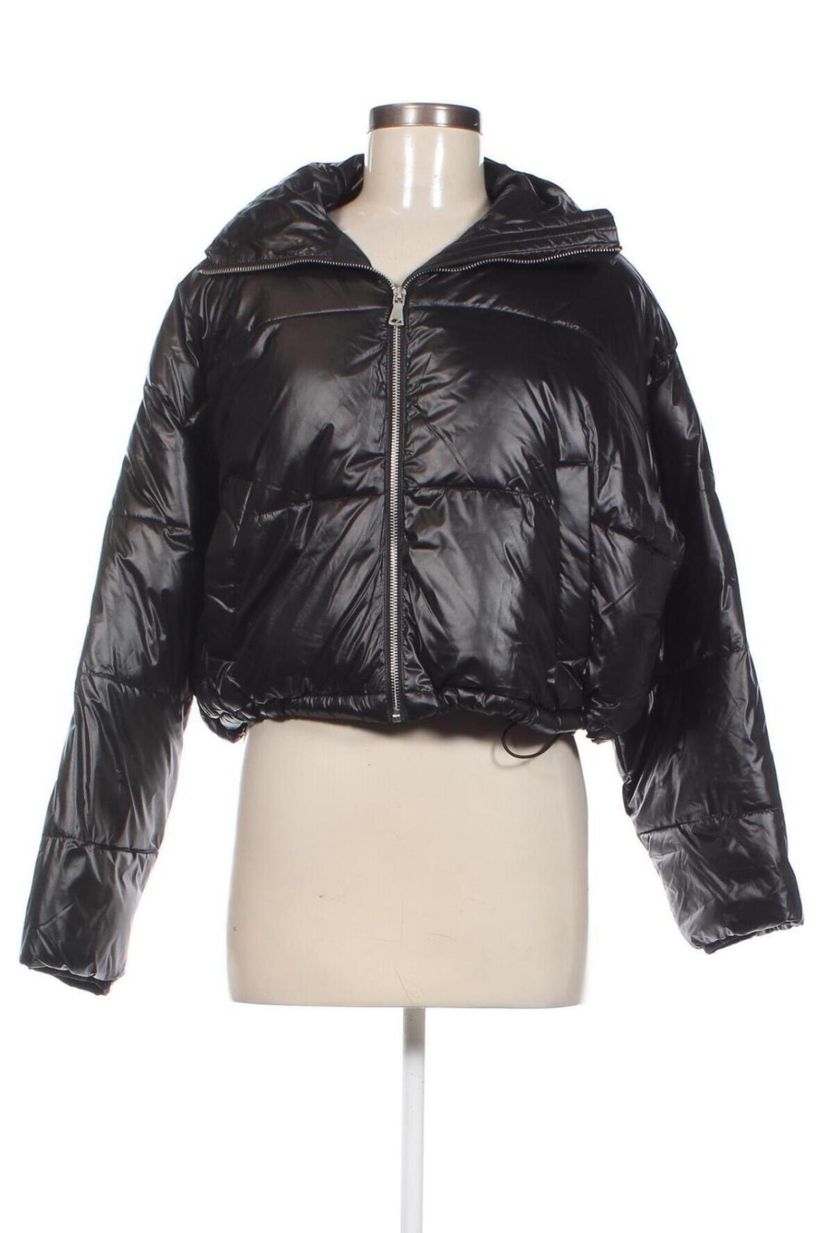 Γυναικείο μπουφάν Urban Outfitters, Μέγεθος S, Χρώμα Μαύρο, Τιμή 14,94 €