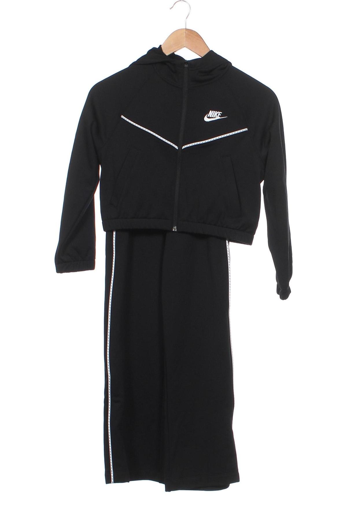 Детски спортен комплект Nike, Размер 7-8y/ 128-134 см, Цвят Черен, Цена 134,83 лв.