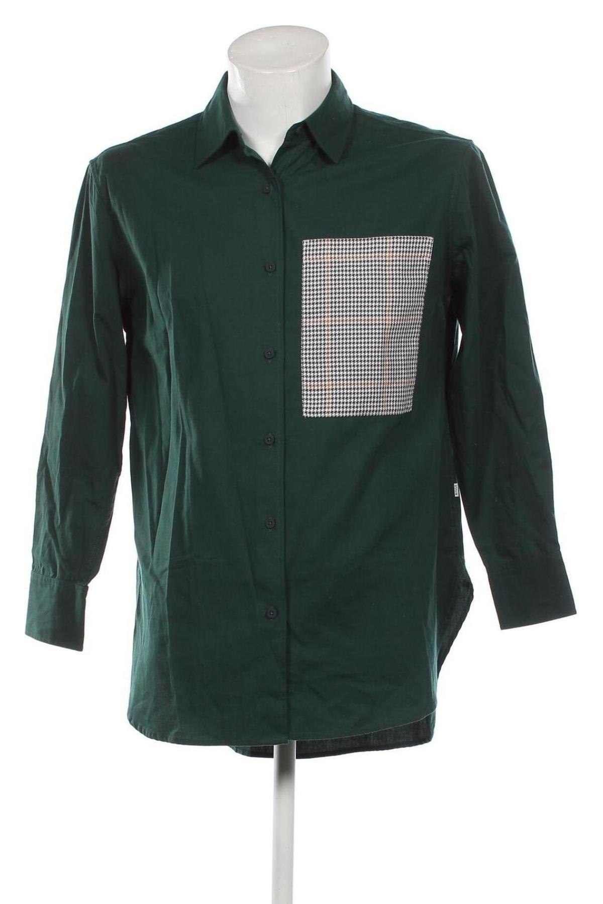 Мъжка риза Aigle, Размер M, Цвят Зелен, Цена 61,50 лв.
