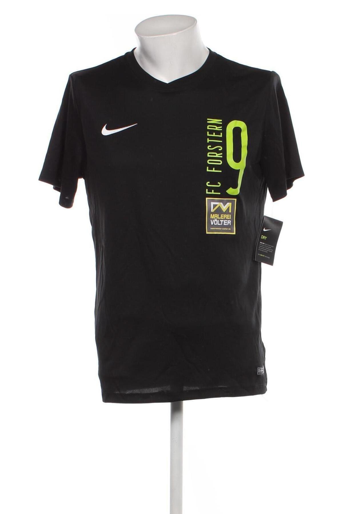 Herren T-Shirt Nike, Größe L, Farbe Schwarz, Preis 36,32 €