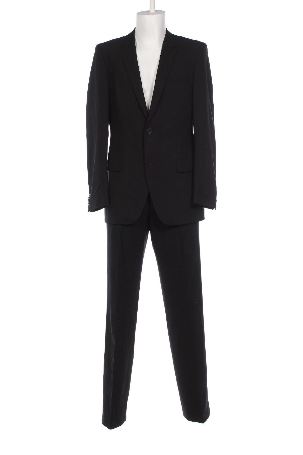 Мъжки костюм Hugo Boss, Размер M, Цвят Черен, Цена 258,00 лв.