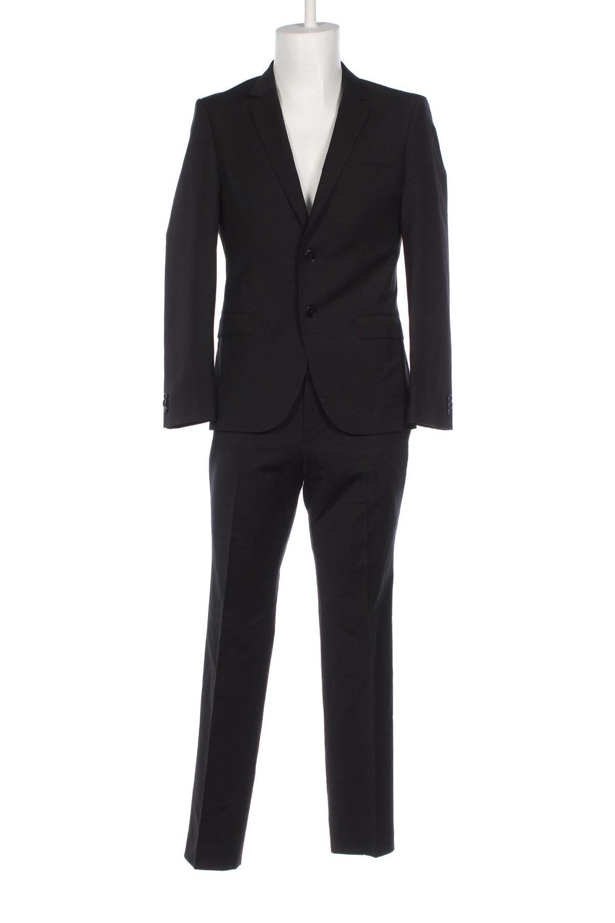 Costum de bărbați Hugo Boss, Mărime M, Culoare Negru, Preț 2.036,18 Lei