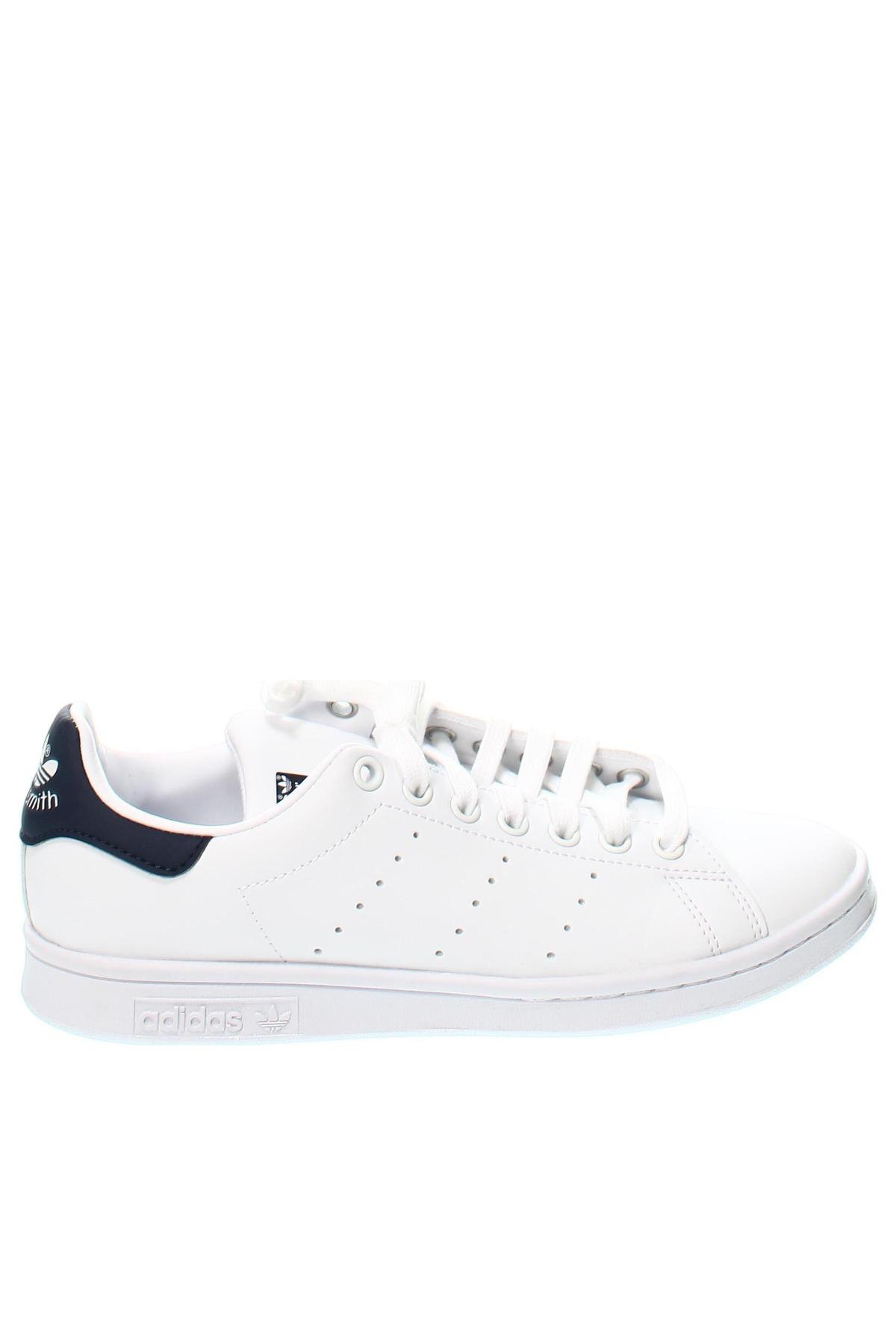 Férfi cipők
 Adidas Originals, Méret 39, Szín Fehér, Ár 40 169 Ft