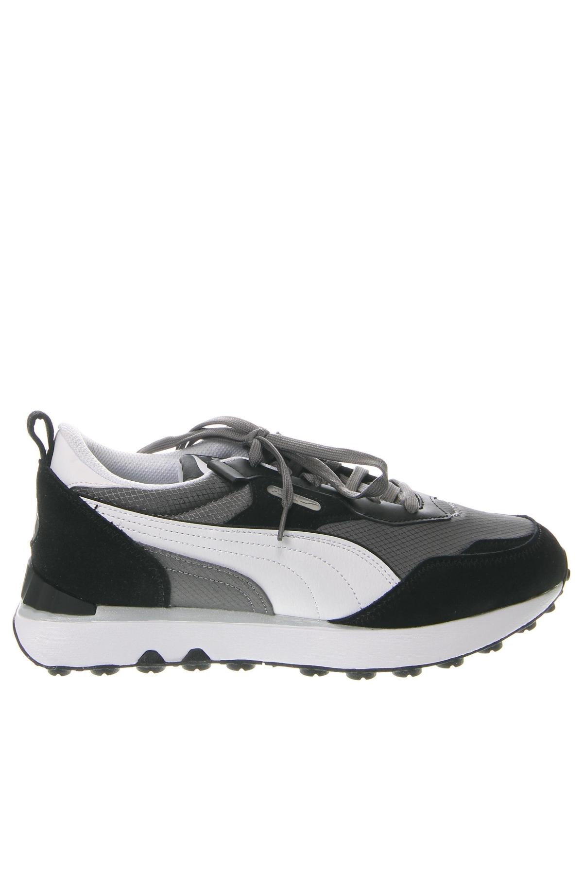 Мъжки обувки PUMA, Размер 43, Цвят Многоцветен, Цена 132,02 лв.
