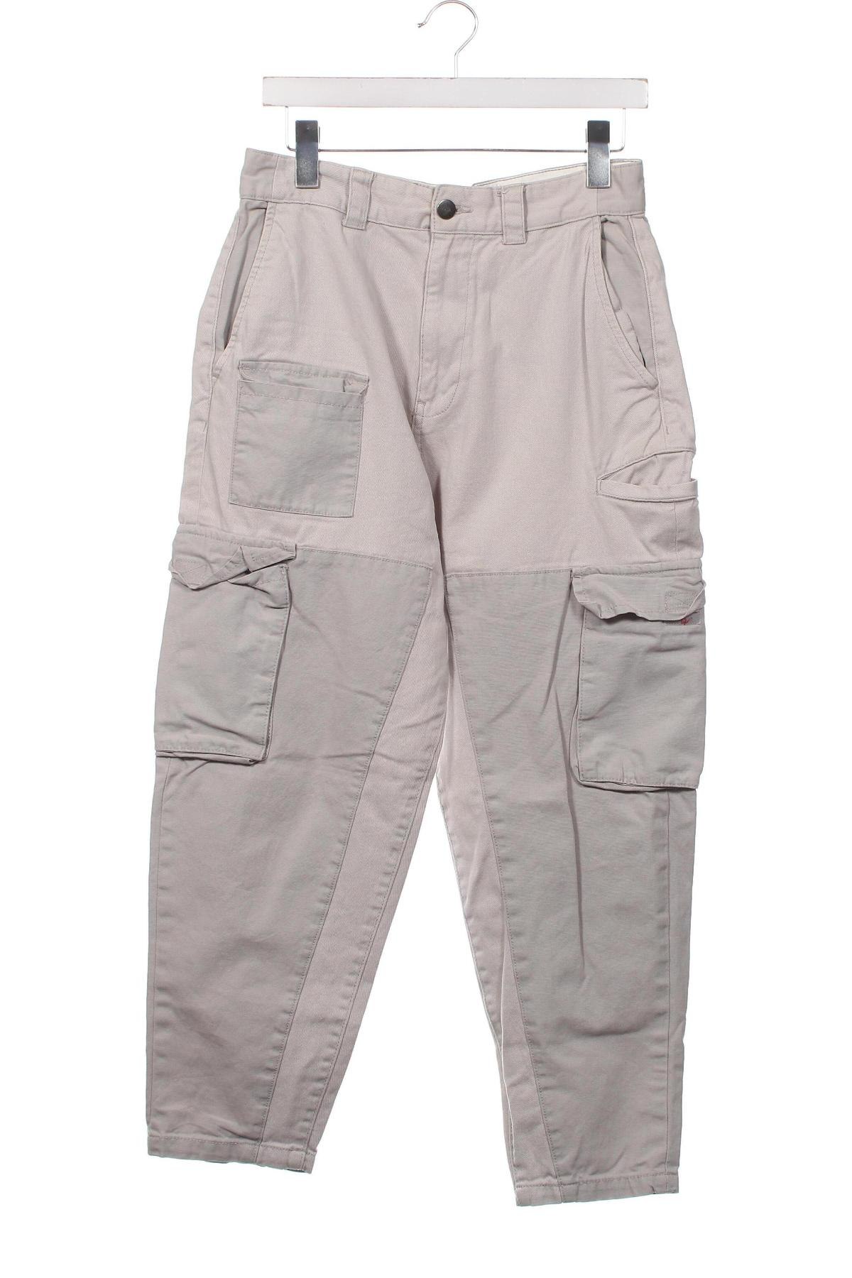 Мъжки панталон Bershka, Размер S, Цвят Сив, Цена 35,20 лв.