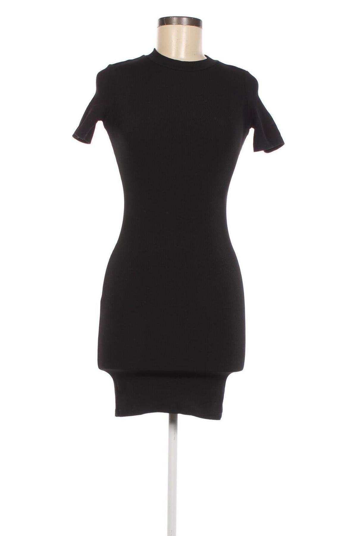Šaty  Bershka, Veľkosť XS, Farba Čierna, Cena  1,84 €