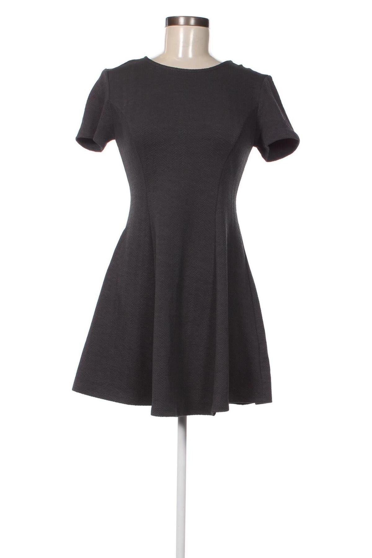Kleid Forever 21, Größe M, Farbe Grau, Preis € 3,48