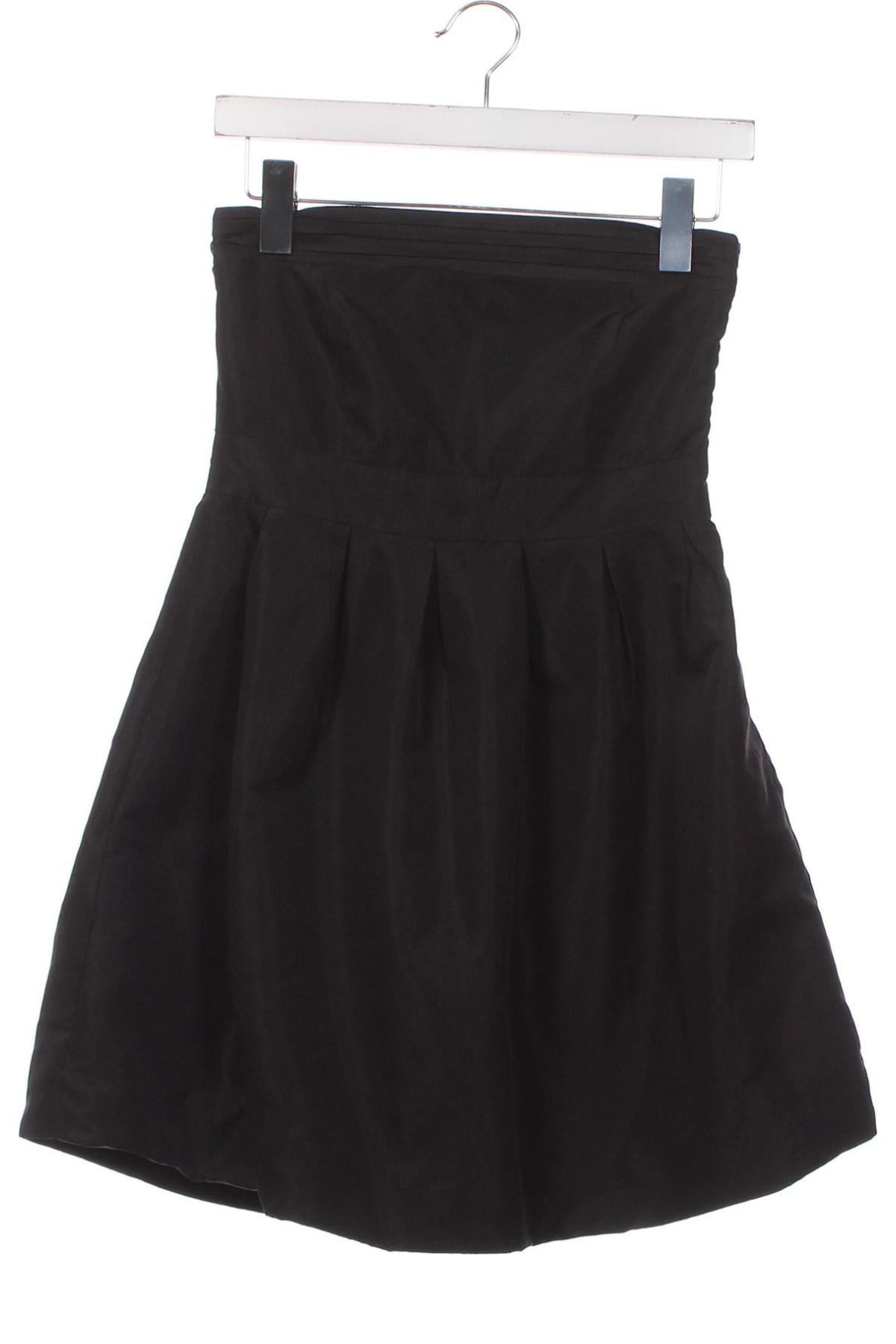 Šaty  Outfitters Nation, Velikost XS, Barva Černá, Cena  165,00 Kč