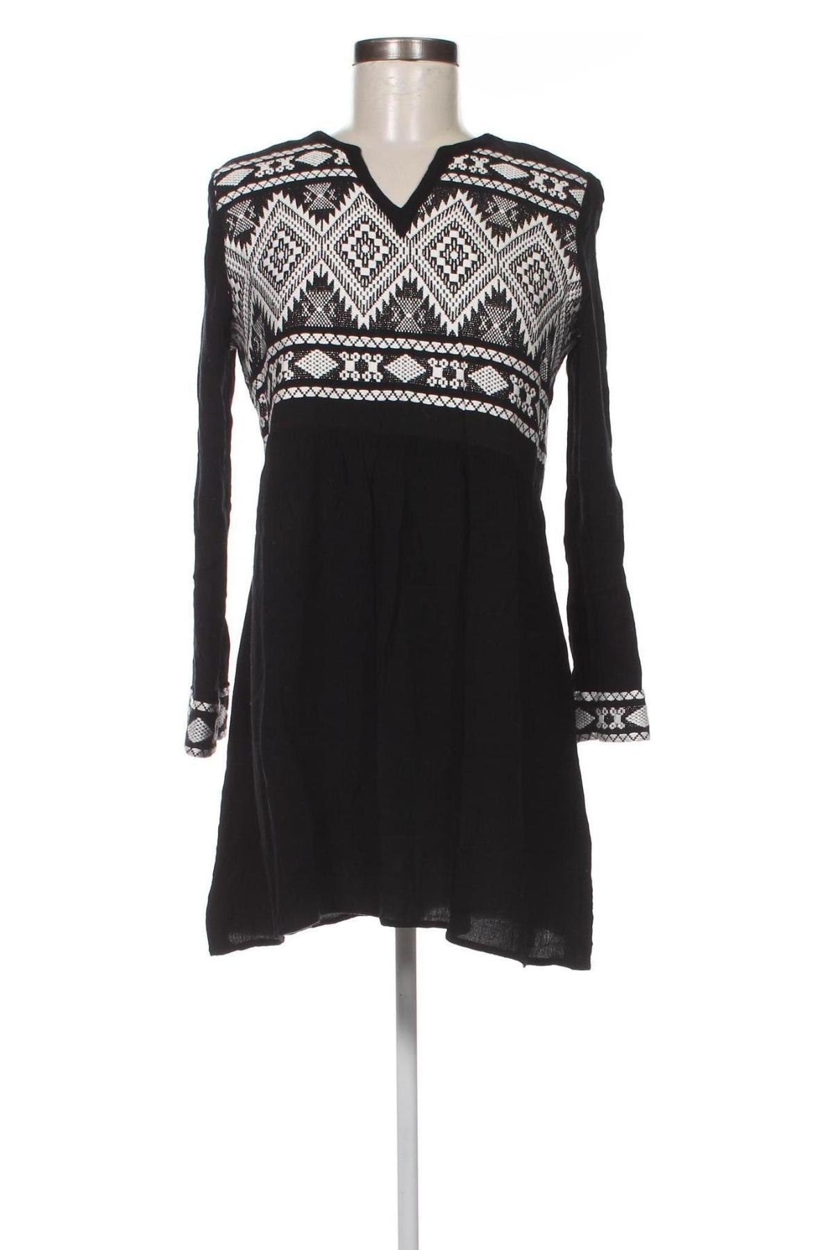 Rochie Peace + Love, Mărime L, Culoare Negru, Preț 50,86 Lei