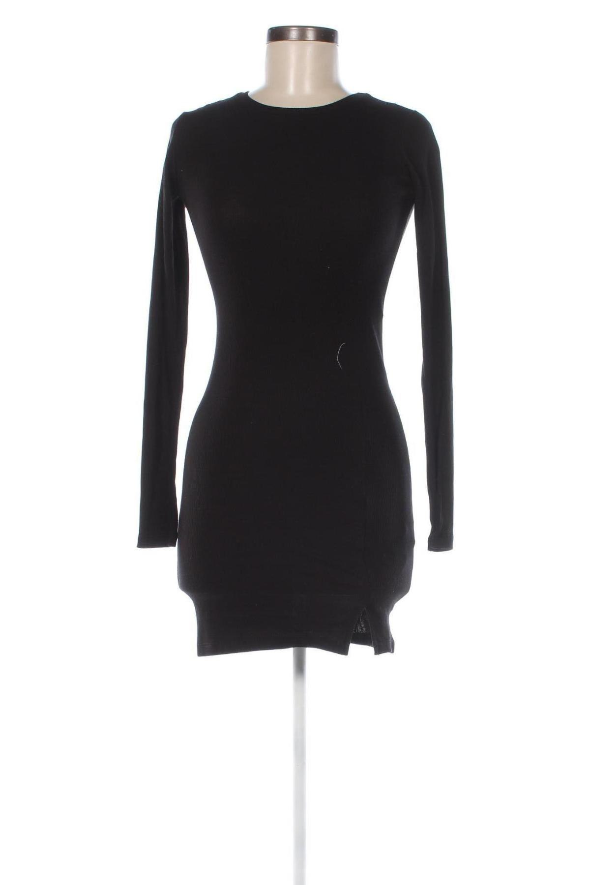 Kleid Pull&Bear, Größe M, Farbe Schwarz, Preis 7,82 €