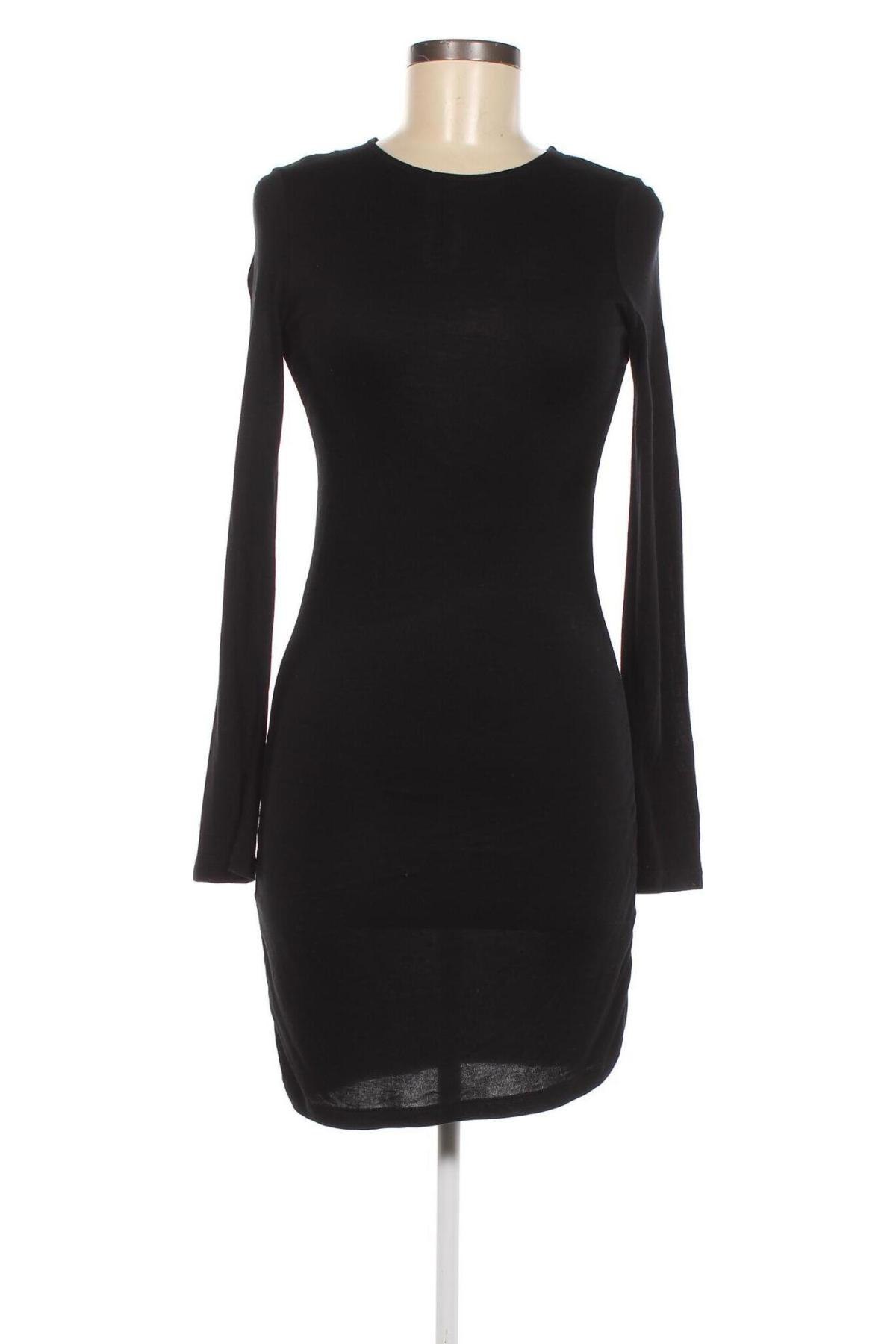 Rochie Zara, Mărime M, Culoare Negru, Preț 36,99 Lei