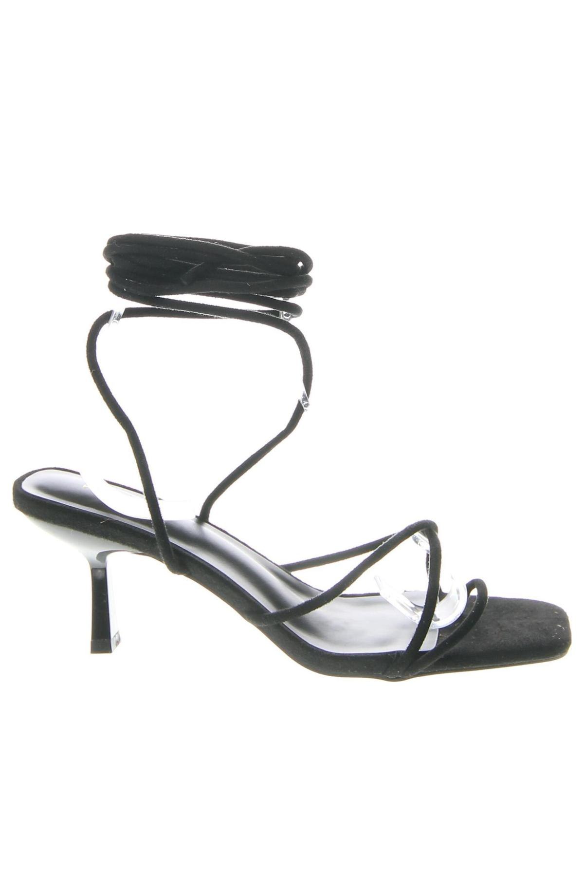 Sandalen Pretty Little Thing, Größe 39, Farbe Schwarz, Preis € 31,96