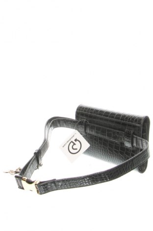 Saszetka do pasa River Island, Kolor Czarny, Cena 59,99 zł
