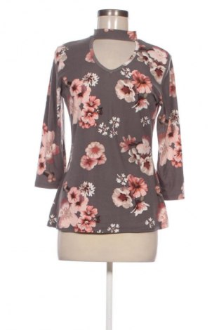 Bluză de femei Colloseum, Mărime M, Culoare Multicolor, Preț 10,99 Lei