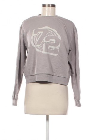 Dámská halenka H&M Divided, Velikost S, Barva Šedá, Cena  109,00 Kč