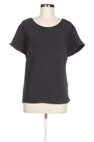 Dámská halenka Vero Moda, Velikost S, Barva Šedá, Cena  160,00 Kč