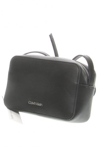 Damska torebka Calvin Klein, Kolor Czarny, Cena 462,99 zł