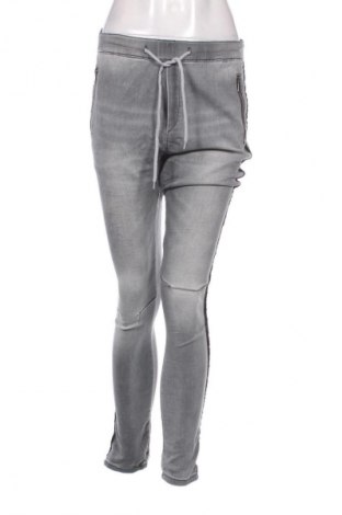 Damen Jeans Lexxury, Größe M, Farbe Grau, Preis € 6,99