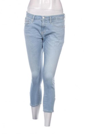 Дамски дънки Tommy Jeans, Размер M, Цвят Син, Цена 132,99 лв.