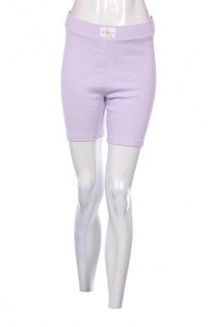 Damskie szorty Calvin Klein Jeans, Rozmiar M, Kolor Fioletowy, Cena 433,99 zł