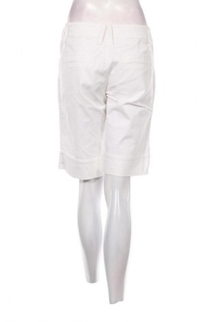 Dámske kraťasy  H&M, Veľkosť M, Farba Biela, Cena  13,21 €