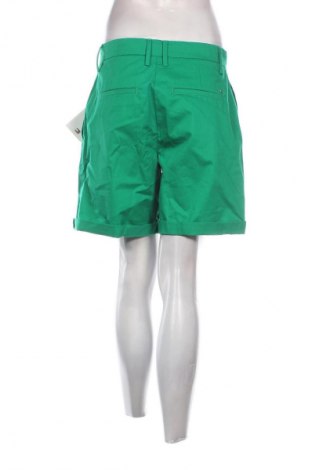 Pantaloni scurți de femei Tommy Hilfiger, Mărime M, Culoare Verde, Preț 539,99 Lei