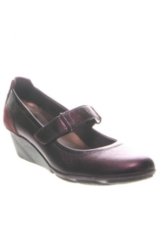 Дамски обувки Clarks, Размер 37, Цвят Червен, Цена 58,65 лв.