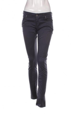 Pantaloni de femei Armani Jeans, Mărime M, Culoare Albastru, Preț 433,89 Lei