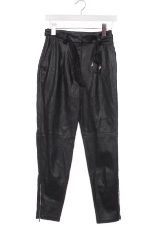 Damskie spodnie Bershka, Rozmiar S, Kolor Czarny, Cena 26,99 zł
