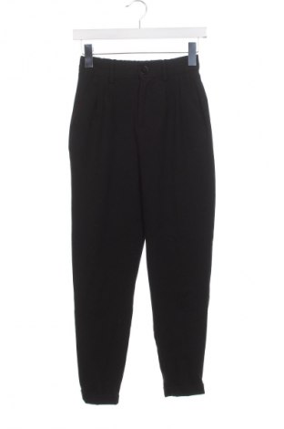 Női nadrág Bershka, Méret XS, Szín Fekete, Ár 2 459 Ft