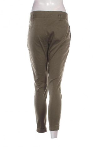 Pantaloni de femei Zara Trafaluc, Mărime M, Culoare Verde, Preț 27,99 Lei