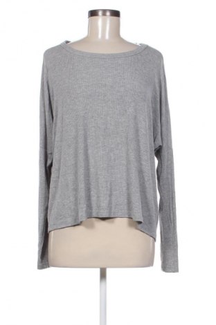 Pulover de femei Brandy Melville, Mărime M, Culoare Gri, Preț 35,99 Lei