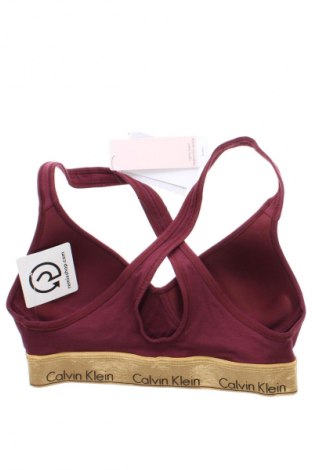 Дамско бельо Calvin Klein, Размер S, Цвят Червен, Цена 82,99 лв.