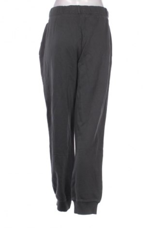 Damen Sporthose Calvin Klein, Größe L, Farbe Grau, Preis 127,99 €