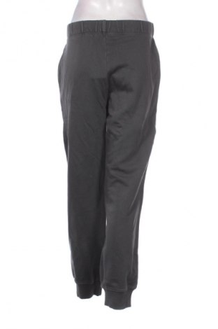 Dámské tepláky Calvin Klein Jeans, Velikost S, Barva Šedá, Cena  1 329,00 Kč