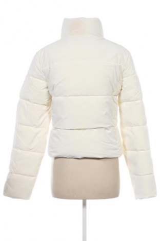 Női dzseki Calvin Klein Jeans, Méret L, Szín Ekrü
, Ár 102 389 Ft